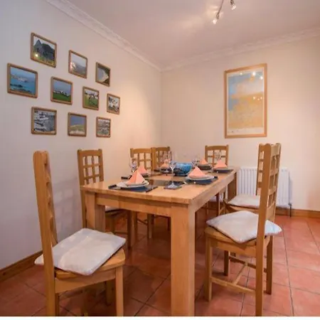 Superior 4 Bedroom House *